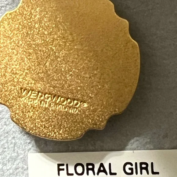 Wedgewood Nexklace - Picture 3 of 11